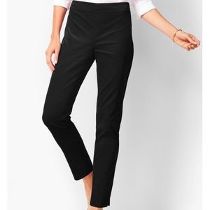 Talbots size 6 Chatham velveteen ankle pants